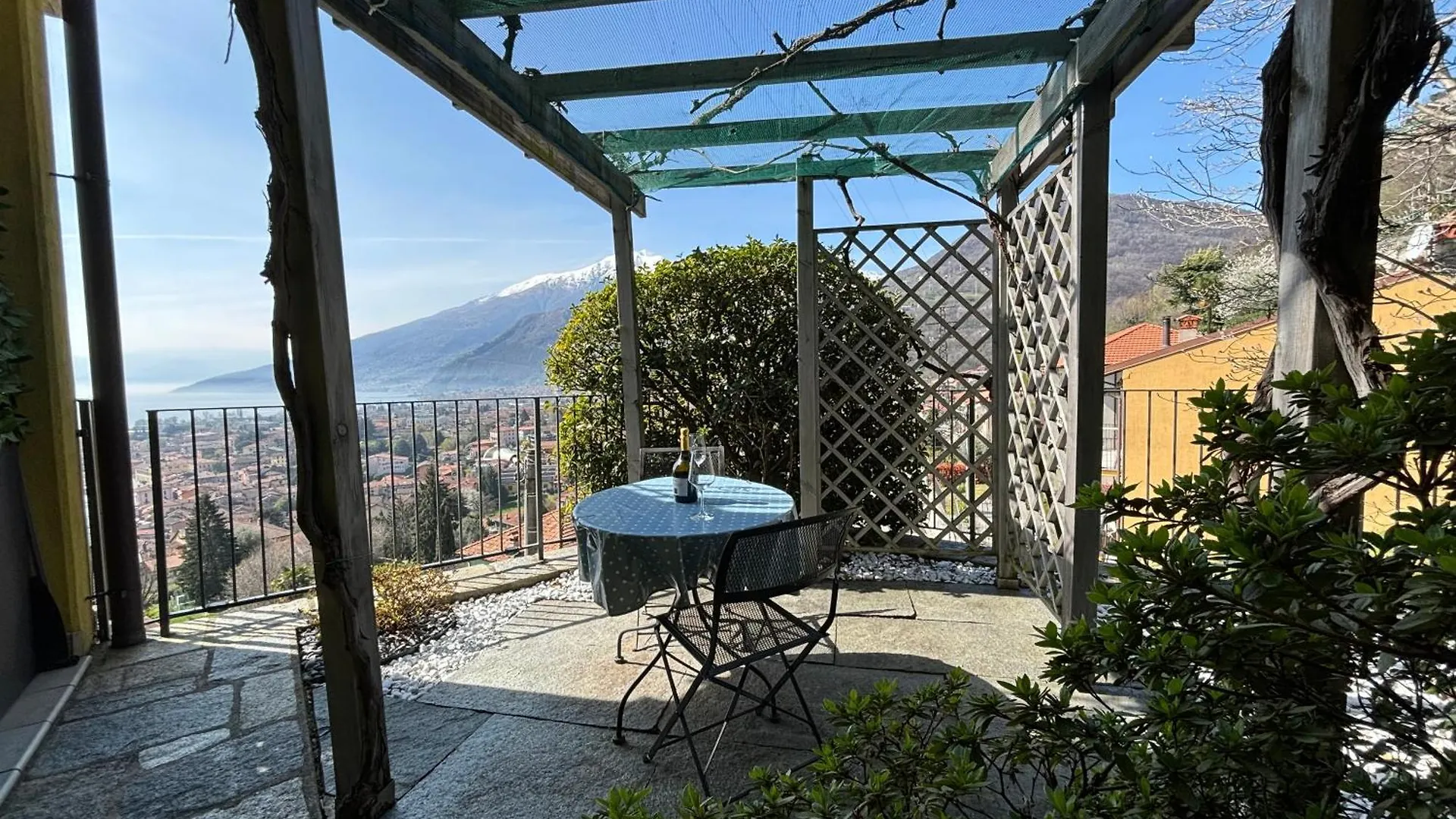 Beba'S House Apartment Gravedona